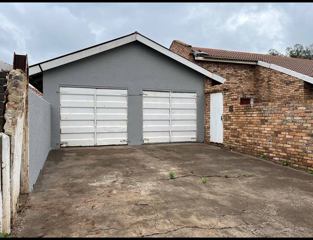 4 BEDROOM FREEHOLD FOR SALE IN EDENDALE
